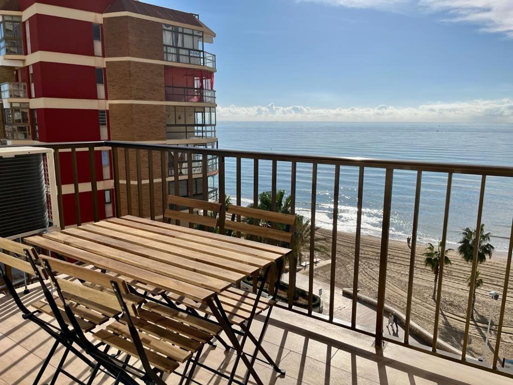 Apartamento Frente Al Mar En Calpe Con Parking Para 4 Personas 외부 사진