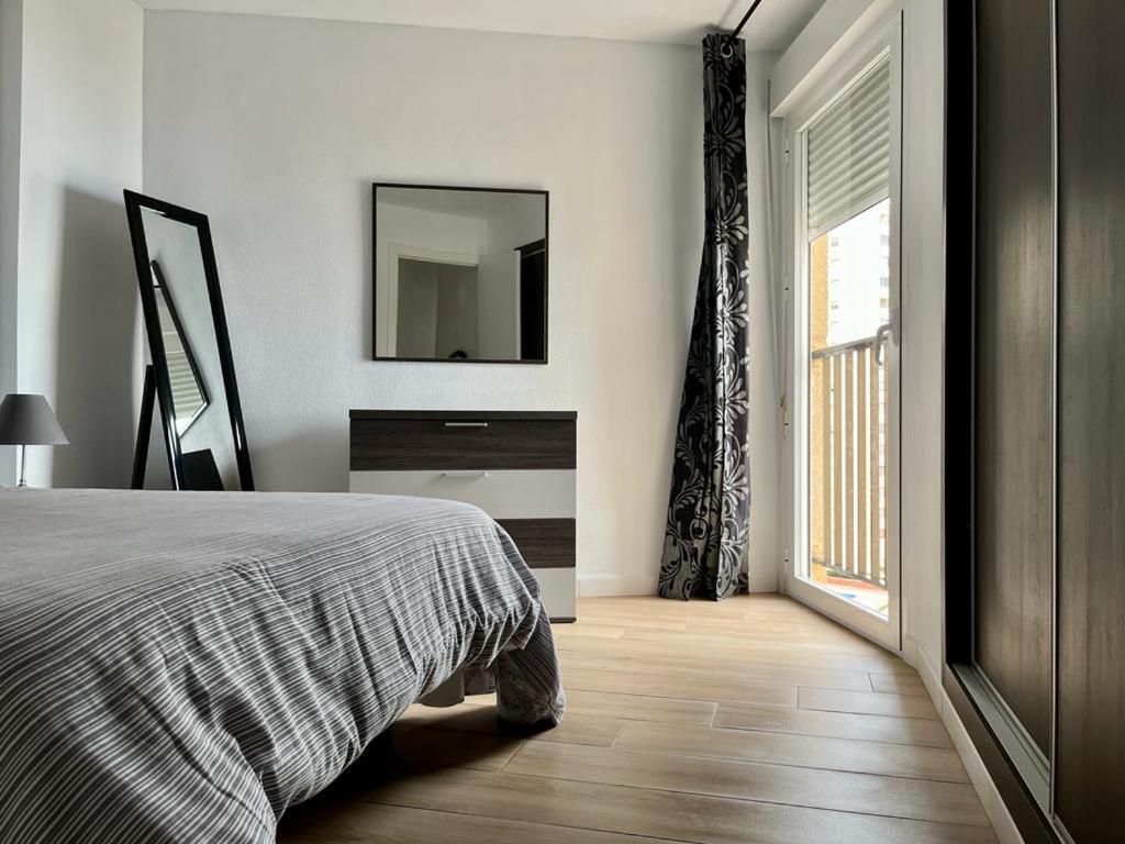 Apartamento Frente Al Mar En Calpe Con Parking Para 4 Personas 외부 사진